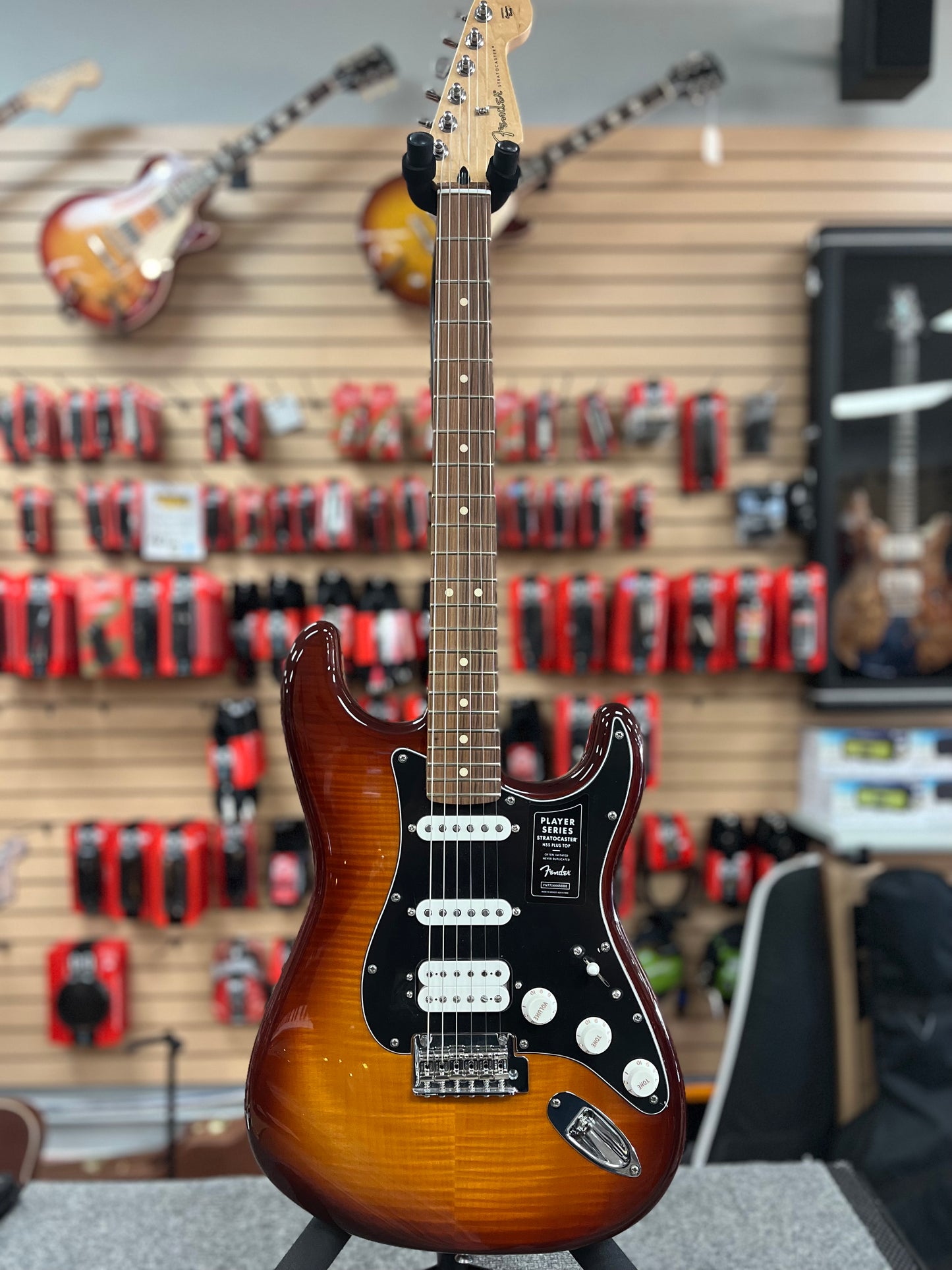 Fender Player Series Stratocaster HSS Plus Top - Tobacco Burst