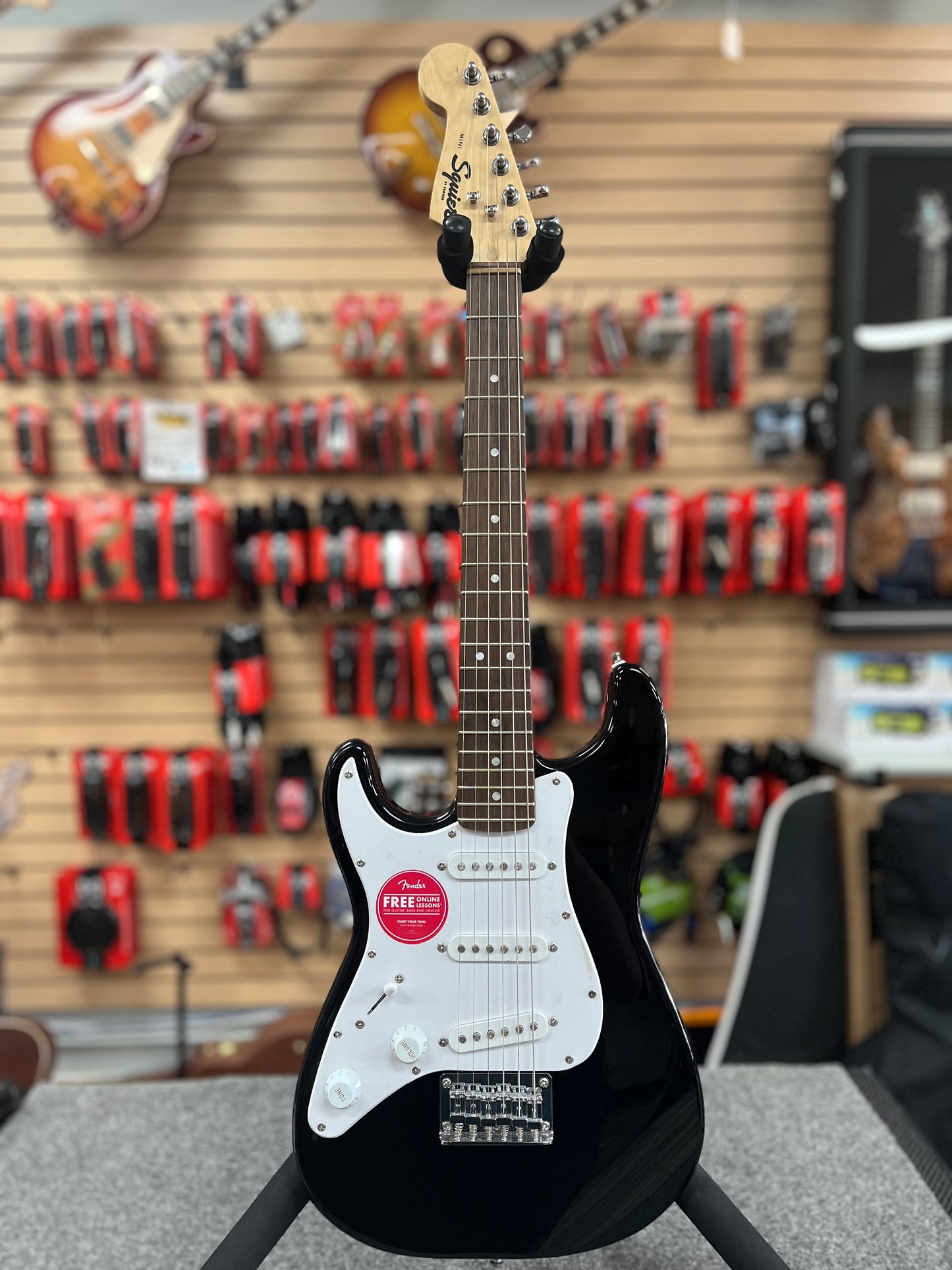 Squier Mini Stratocaster Left-Handed - Black